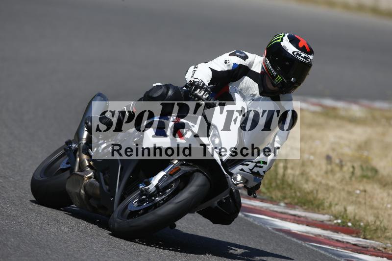 Archiv-2023/33 14.06.2023 MSS Track Day ADR/Gruppe gelb/ohne Startnummer